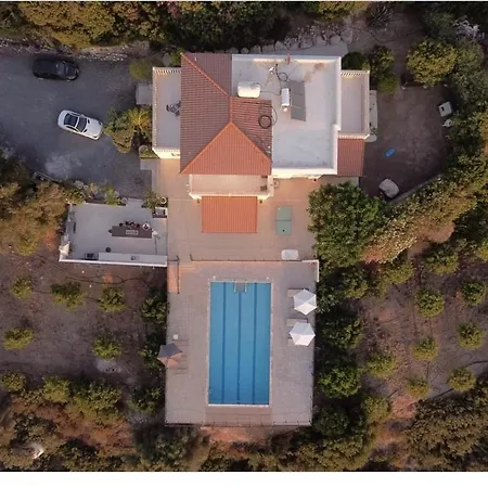 Coral Sunset Villa Tala
