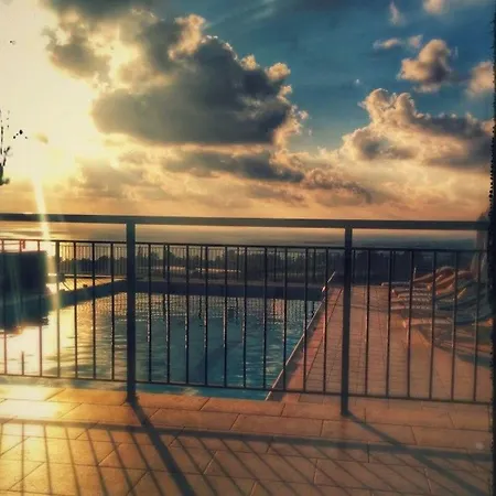 Coral Sunset Villa